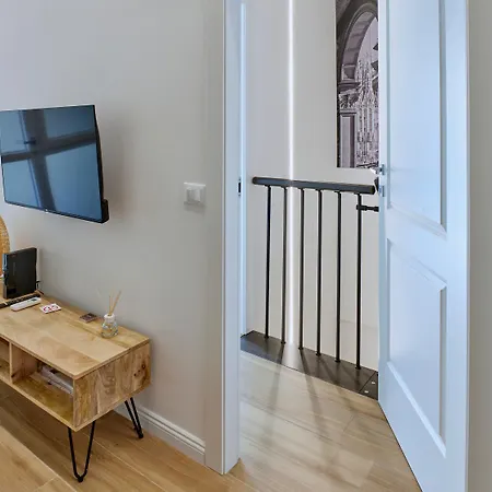 Gran Milan, The At Your Fingertips Apartment *